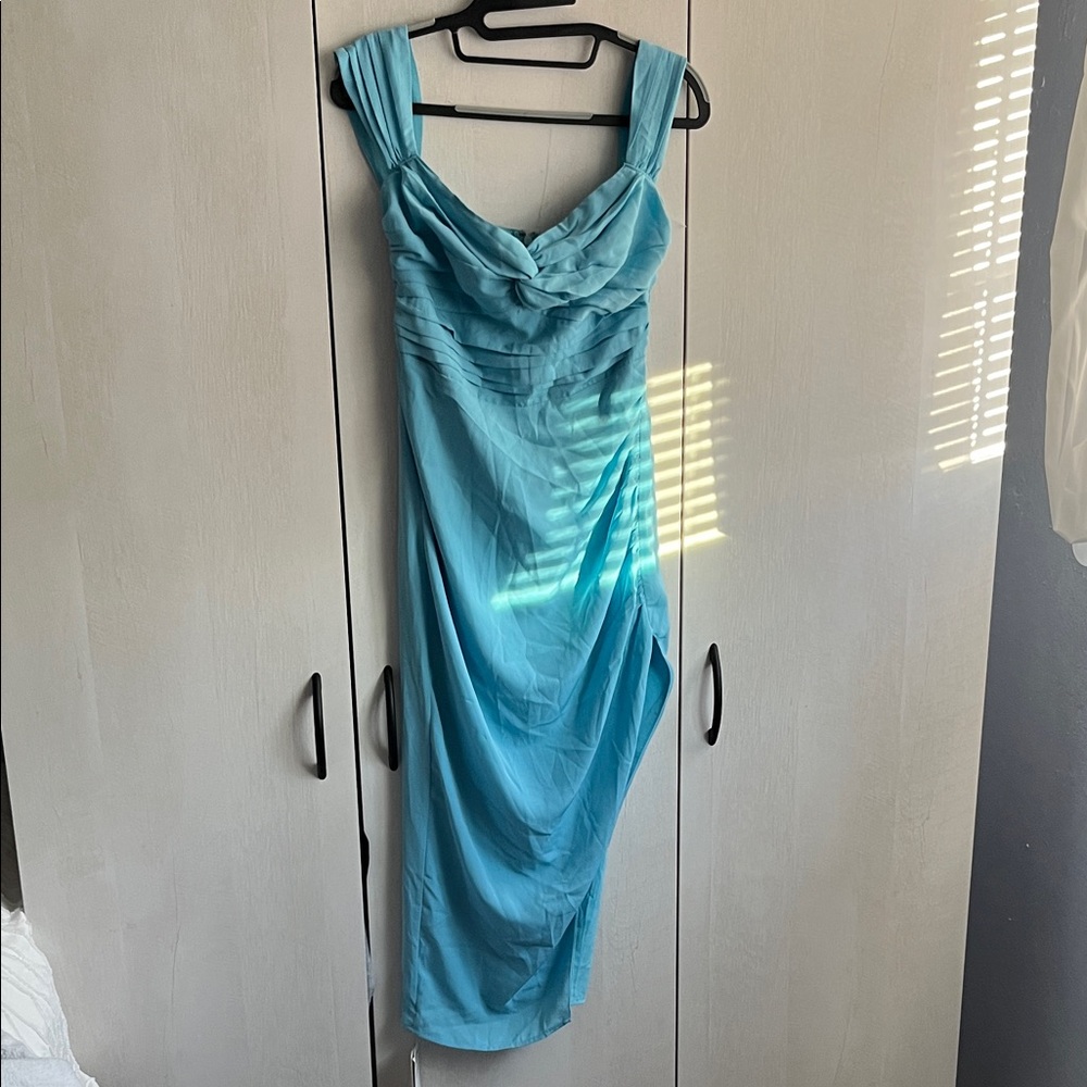 Abercrombie & Fitch Turquoise Midi Dress Brand New